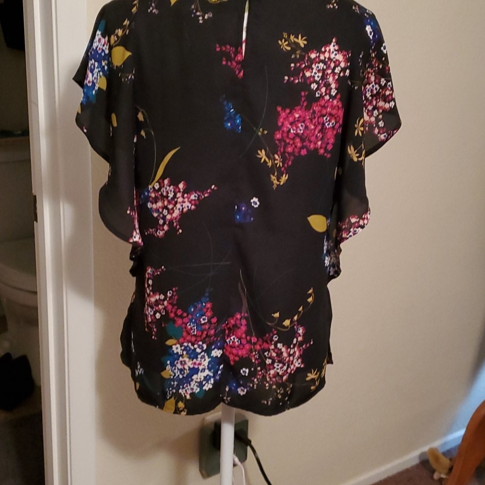 Cute work blouse